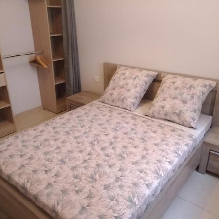 Appartement Meuble Proche De Cassis Рокфор-ла-Бедуль Екстер'єр фото