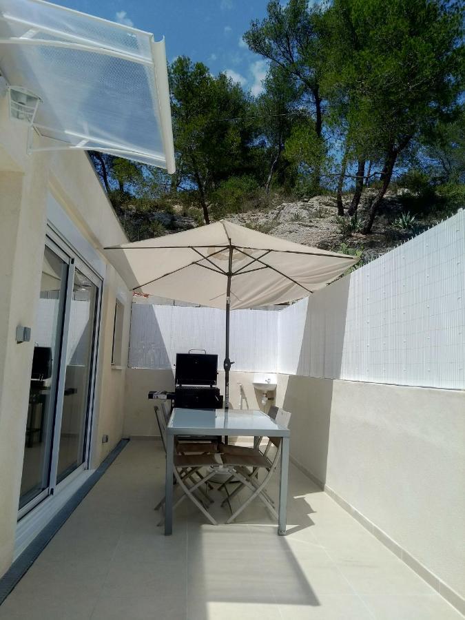 Appartement Meuble Proche De Cassis Рокфор-ла-Бедуль Екстер'єр фото