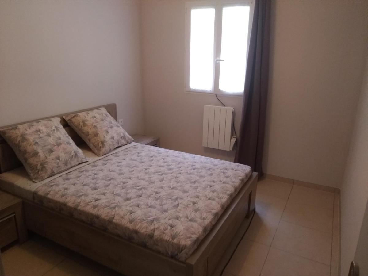 Appartement Meuble Proche De Cassis Рокфор-ла-Бедуль Екстер'єр фото